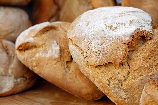 Skąd pochodzi chleb?